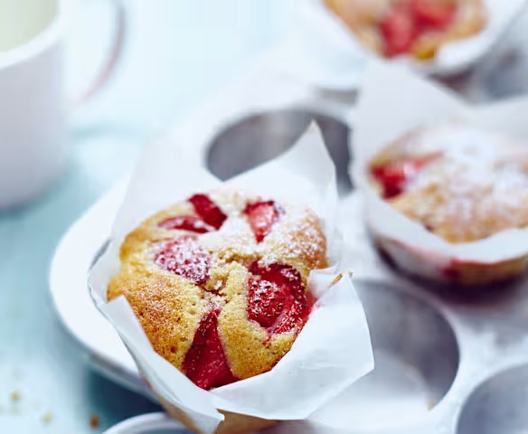 Çilekli Muffin